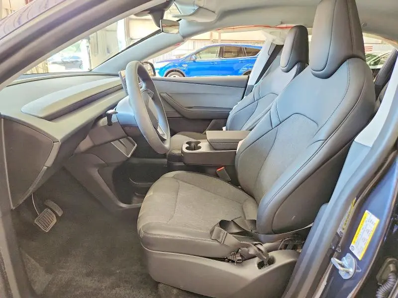 2026 TESLA MODEL Y   