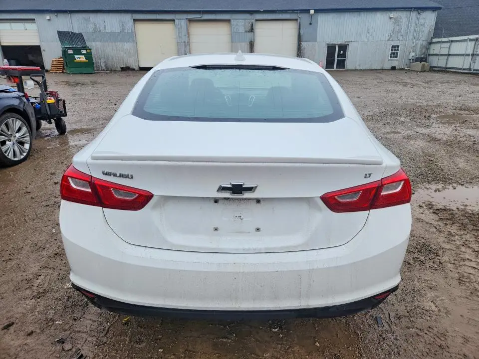 2017 CHEVROLET MALIBU LT  