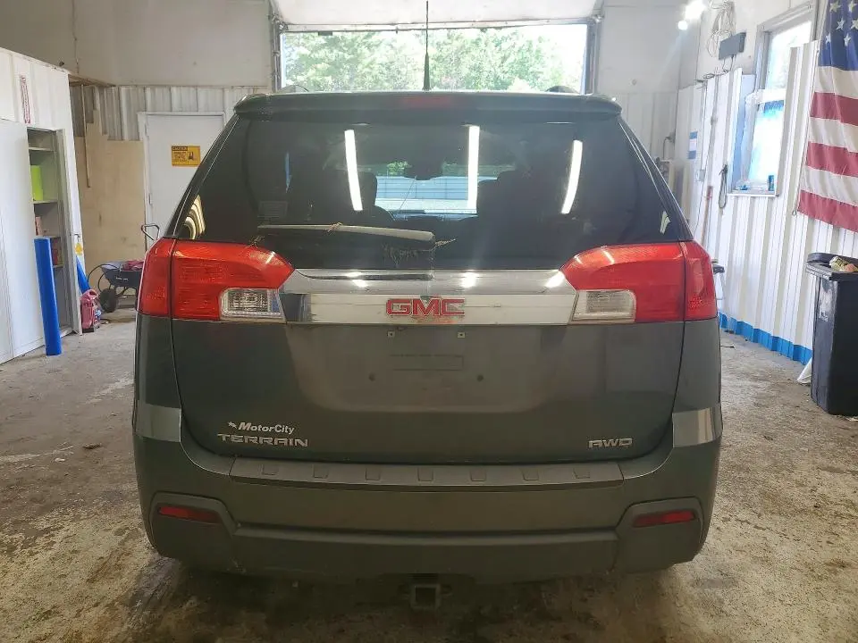 2013 GMC TERRAIN SLE  