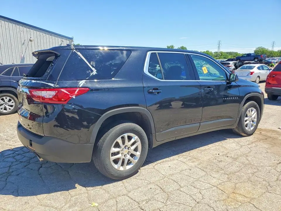 2021 CHEVROLET TRAVERSE LS  
