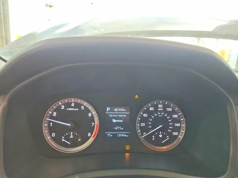 2019 HYUNDAI SONATA SE  