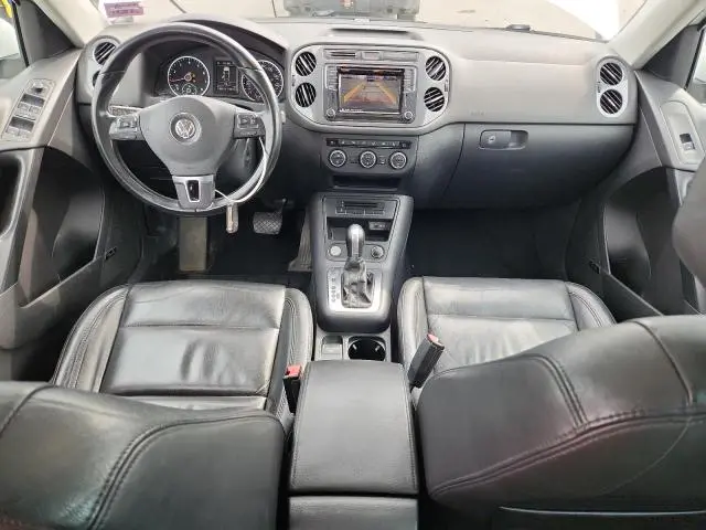 2016 VOLKSWAGEN TIGUAN S  
