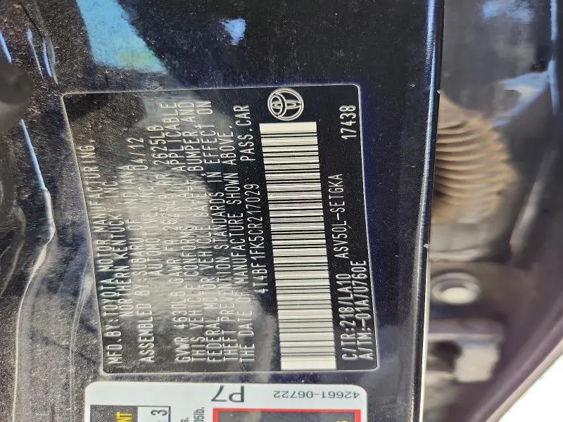 2012 TOYOTA CAMRY XLE  