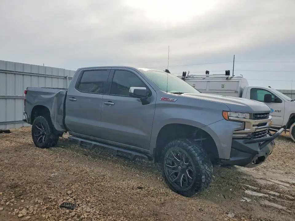 2021 CHEVROLET SILVERADO K1500 LT  