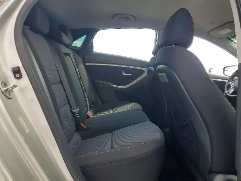 2014 HYUNDAI ELANTRA GT BASE  