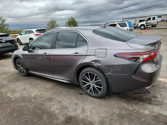 2021 TOYOTA CAMRY SE  