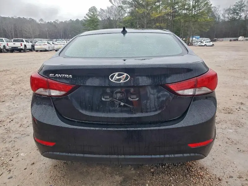 2014 HYUNDAI ELANTRA SE  