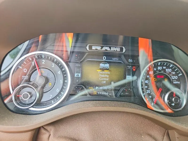 2019 RAM 1500 LARAMIE  