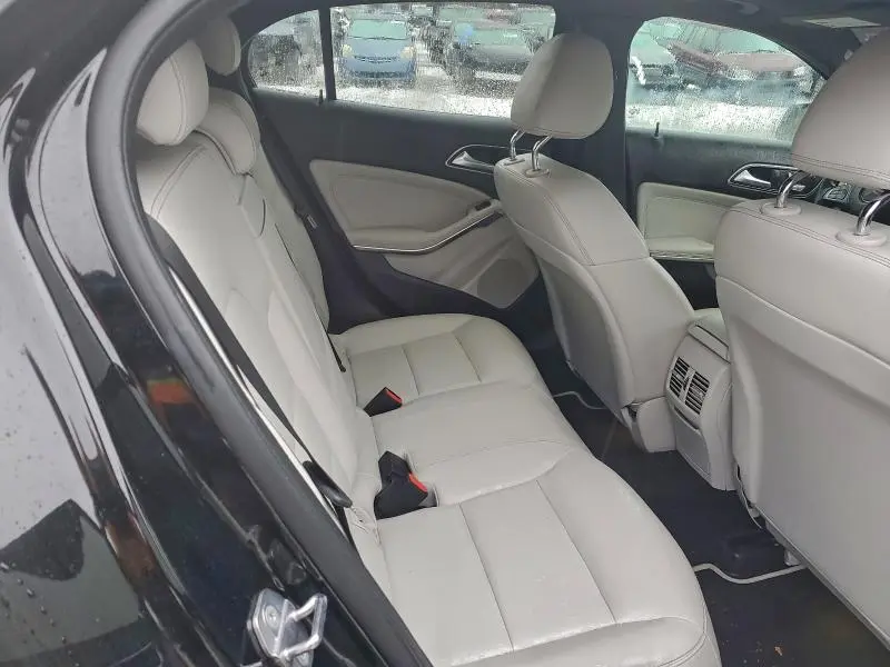 2019 MERCEDES-BENZ GLA 250 4MATIC  