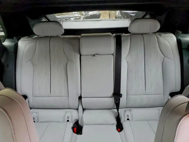 2024 CADILLAC LYRIQ LUXURY  