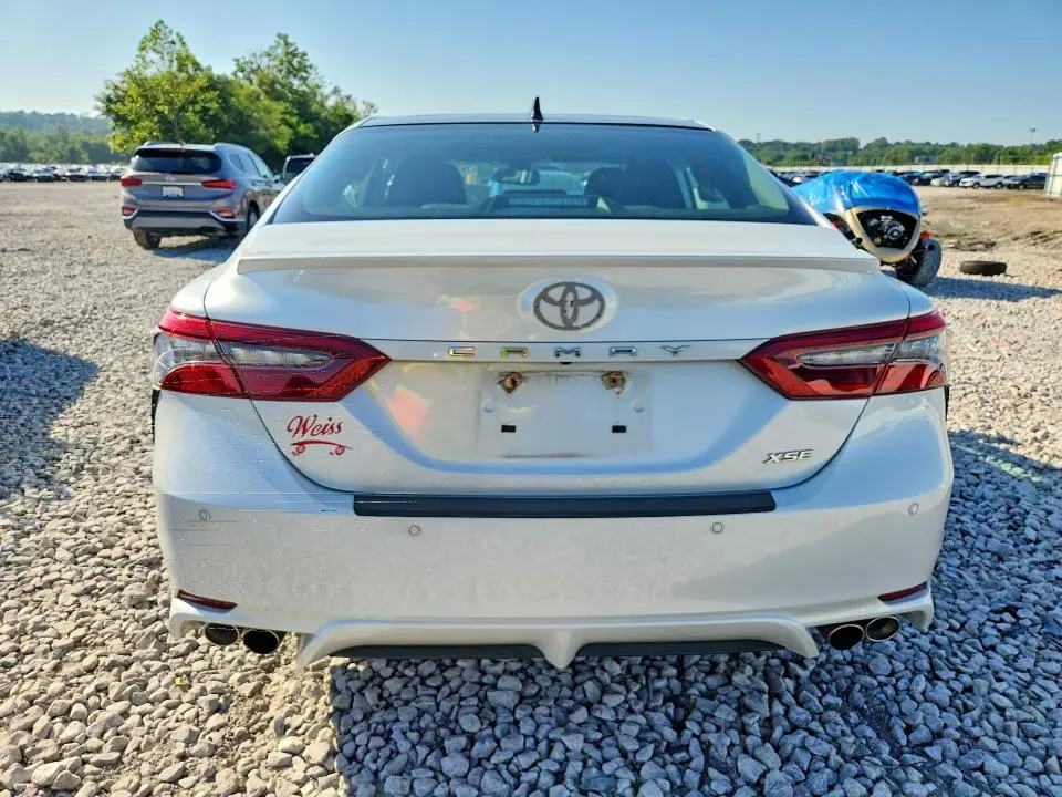 2021 TOYOTA CAMRY XSE  