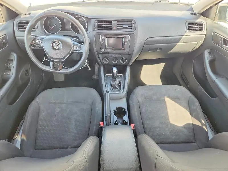 2016 VOLKSWAGEN JETTA   