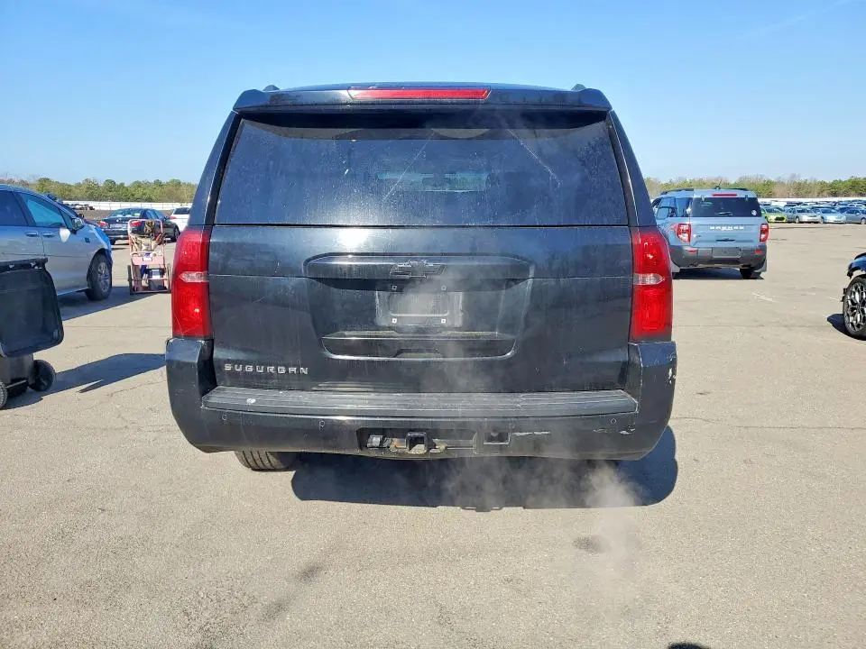 2015 CHEVROLET SUBURBAN C1500 LS  