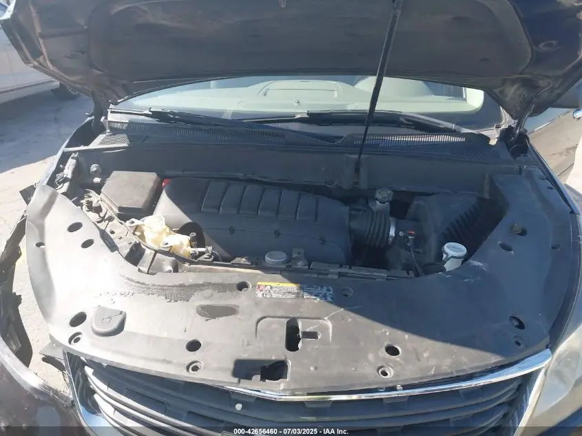 2014 CHEVROLET TRAVERSE LS