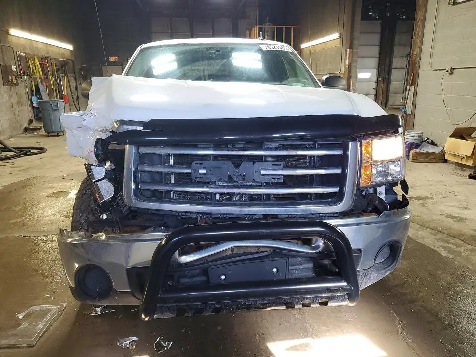 2010 GMC SIERRA K1500 SL  