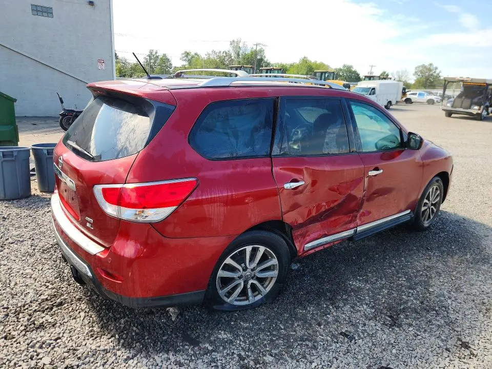 2014 NISSAN PATHFINDER SL  