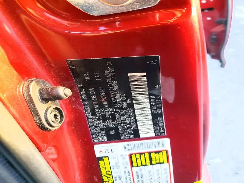 2019 TOYOTA SIENNA XLE 8-PASSENGER  