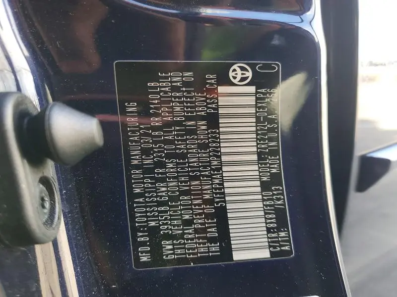 2021 TOYOTA COROLLA LE  