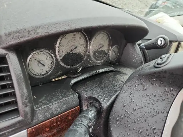 2010 CHRYSLER TOWN & COUNTRY TOURING PLUS  