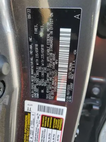 2022 TOYOTA HIGHLANDER XLE  