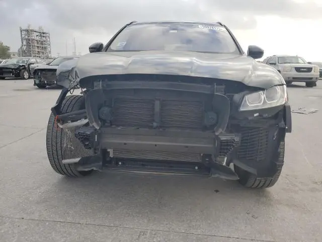 2019 JAGUAR F-PACE PRESTIGE  