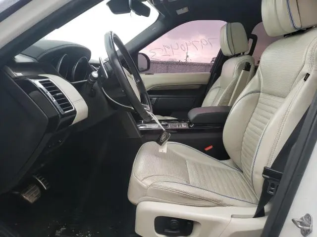 2017 LAND ROVER DISCOVERY HSE LUXURY  