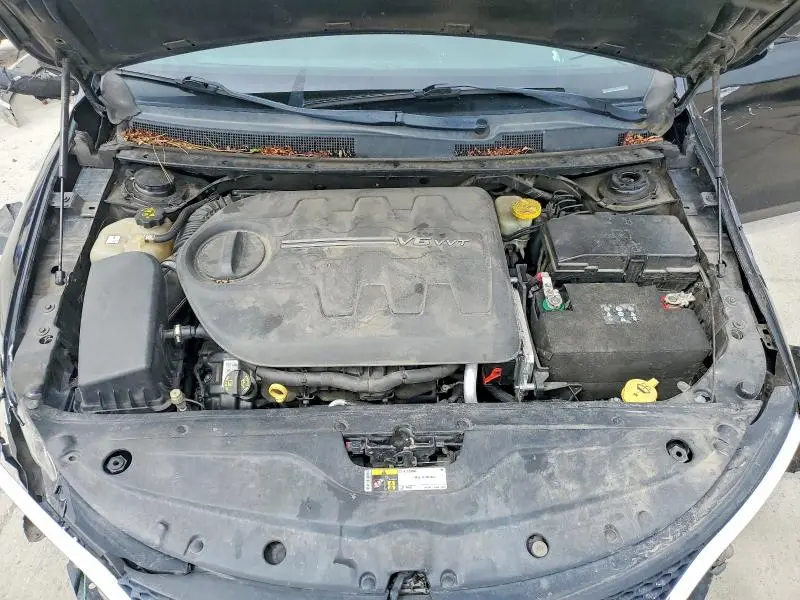 2016 CHRYSLER 200 C  