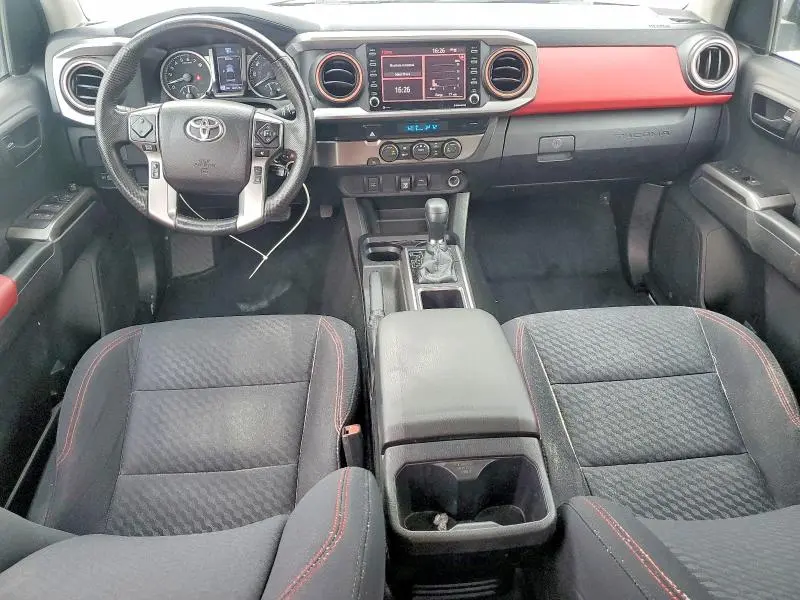 2021 TOYOTA TACOMA SR5 V6  