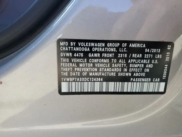 2013 VOLKSWAGEN PASSAT SE  