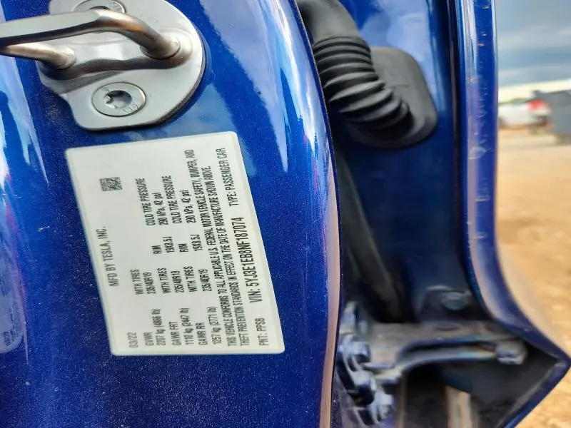 2022 TESLA MODEL 3   