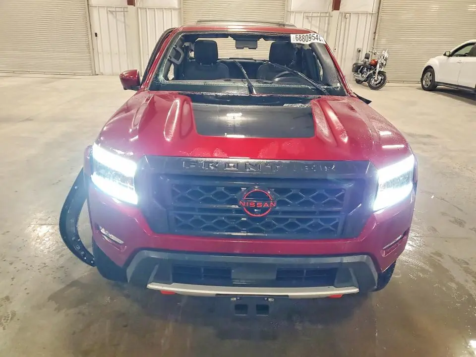 2024 NISSAN FRONTIER PRO-4X  