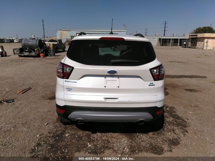 2017 FORD ESCAPE SE