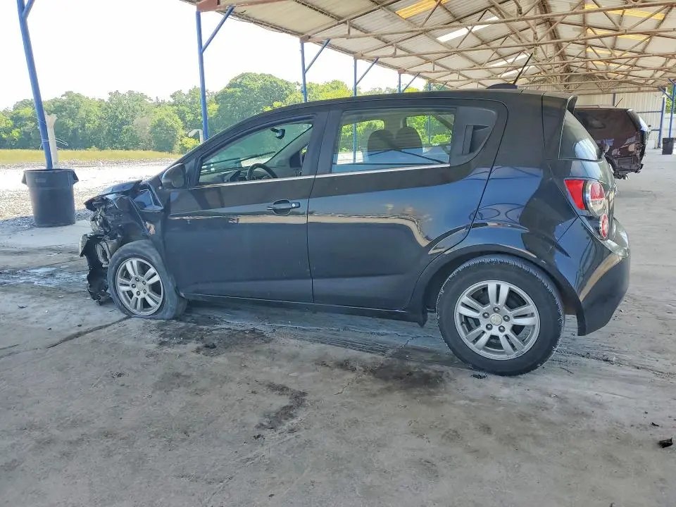 2016 CHEVROLET SONIC LT  
