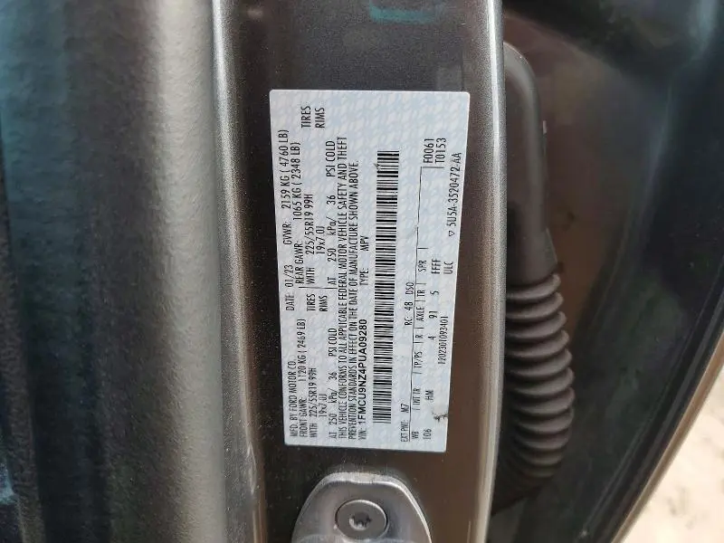 2023 FORD ESCAPE ST LINE SELECT  