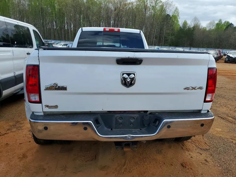 2017 RAM 3500 SLT  