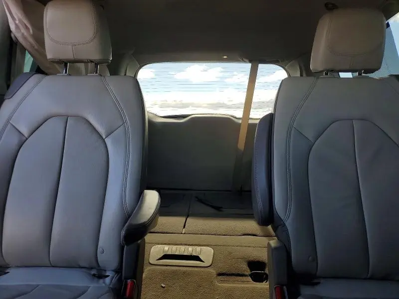 2017 CHRYSLER PACIFICA TOURING L  