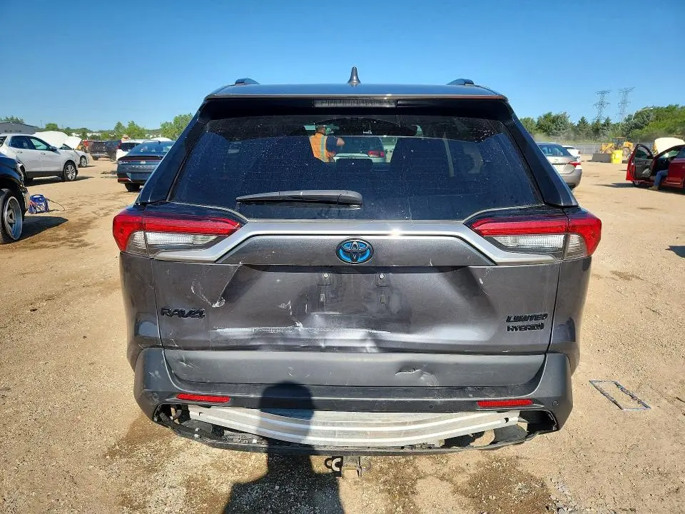 2020 TOYOTA RAV4 LIMITED  
