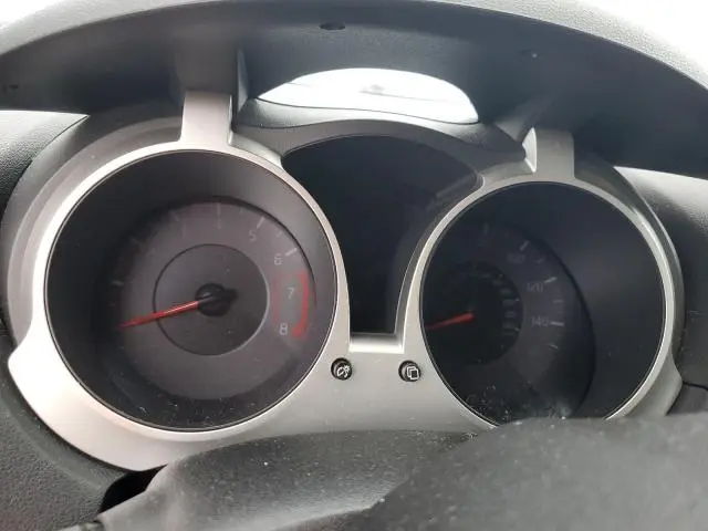 2013 NISSAN JUKE S  