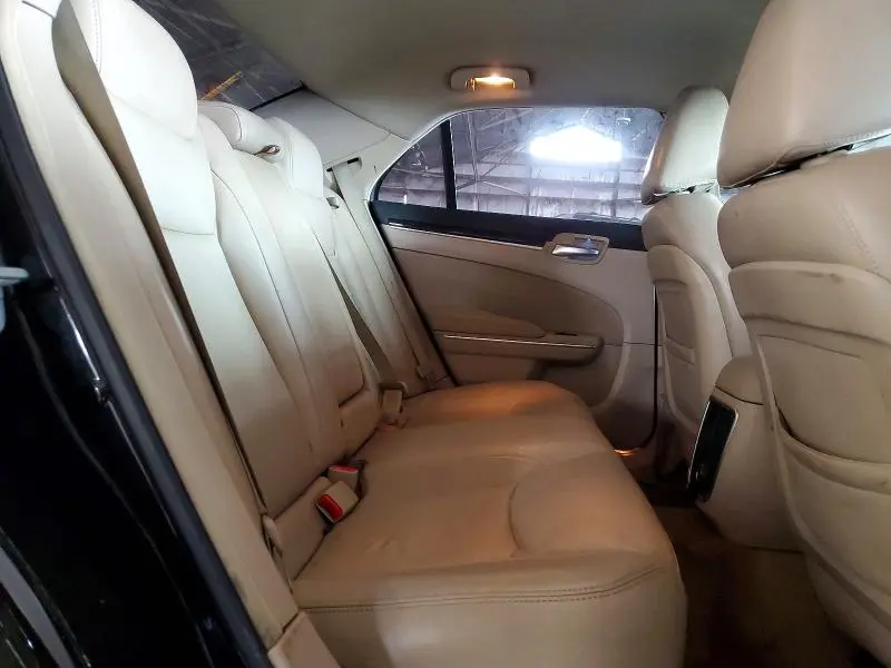 2011 CHRYSLER 300   