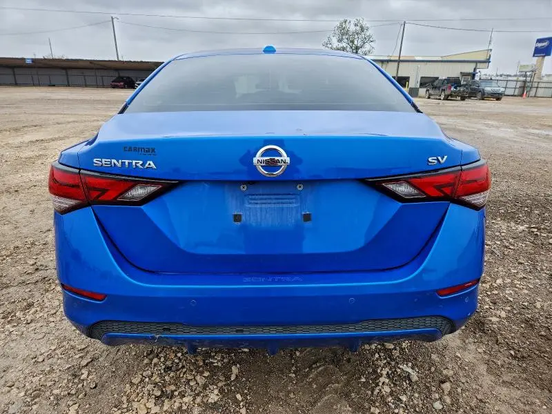2022 NISSAN SENTRA SV  