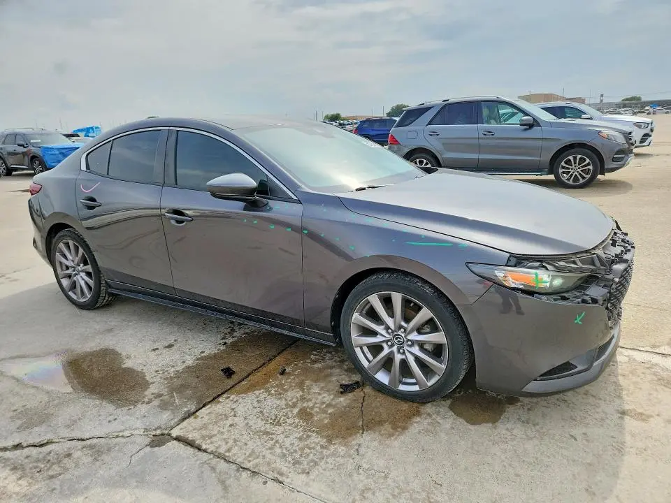 2019 MAZDA 3 SELECT  