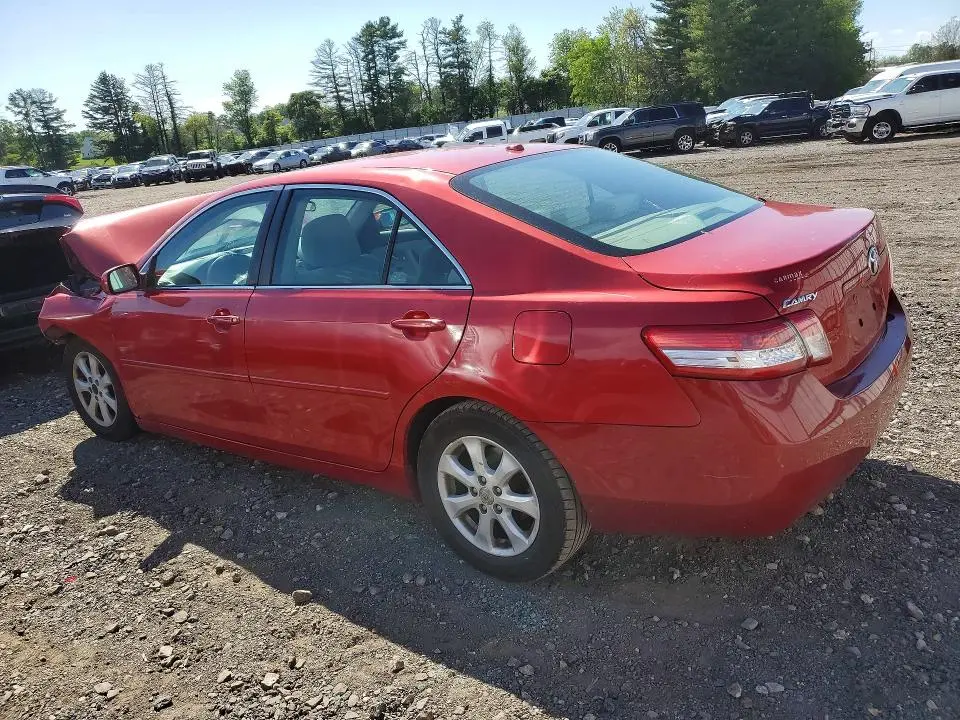 2010 TOYOTA CAMRY LE  