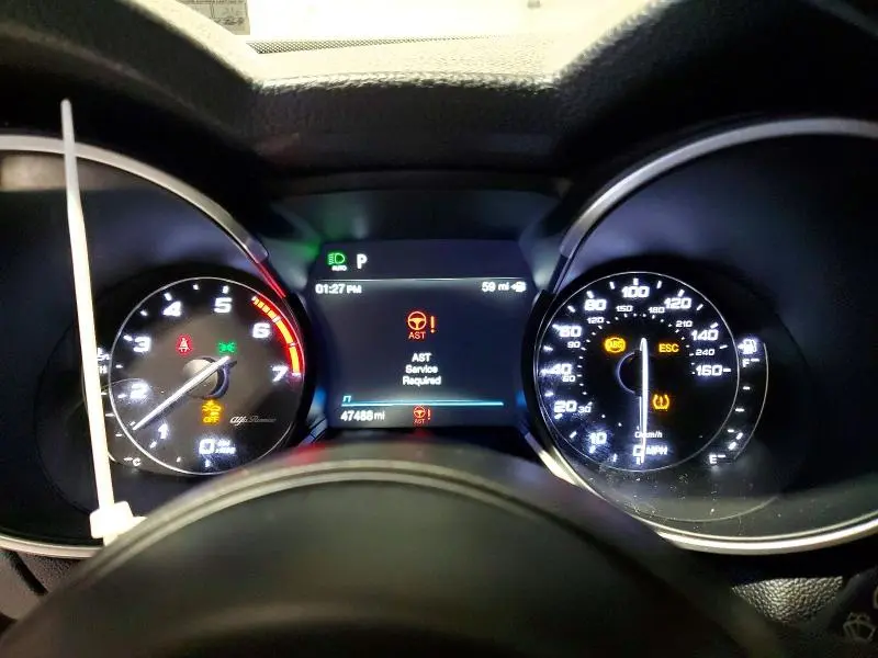 2022 ALFA ROMEO STELVIO TI  