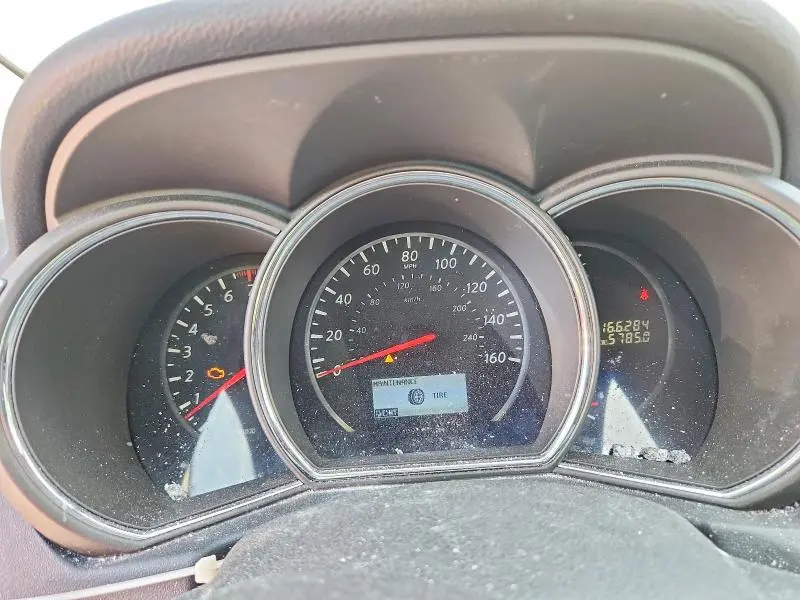 2013 NISSAN MURANO S  