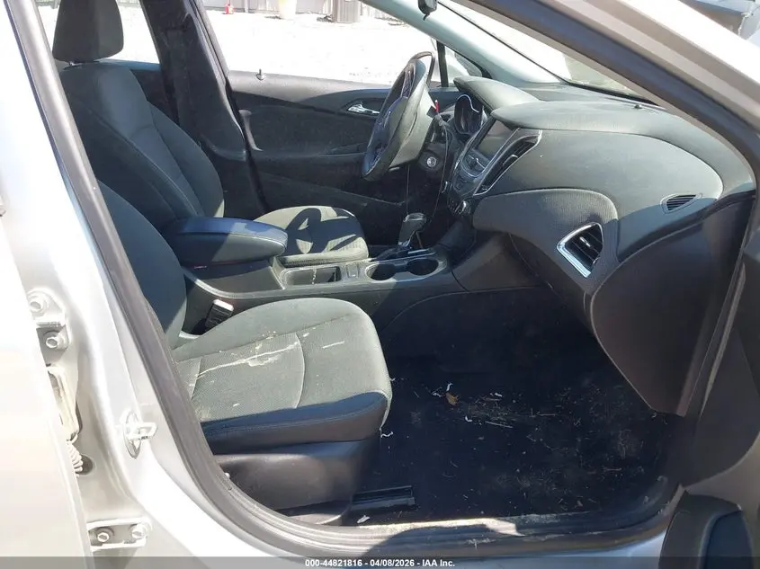 2019 CHEVROLET CRUZE LT