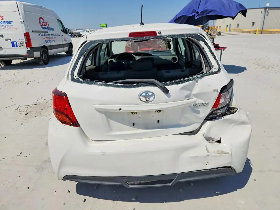 2016 TOYOTA YARIS 5-DOOR L  
