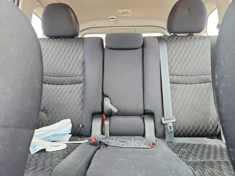2019 NISSAN ROGUE S  