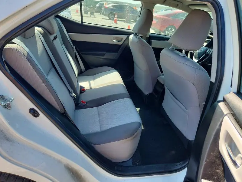 2018 TOYOTA COROLLA LE  