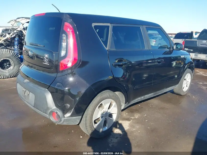 2016 KIA SOUL  