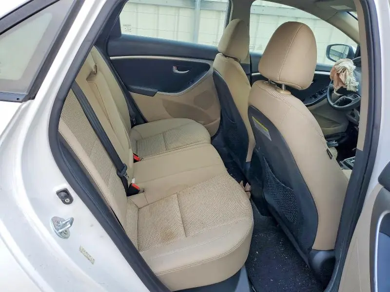 2013 HYUNDAI ELANTRA GT BASE  